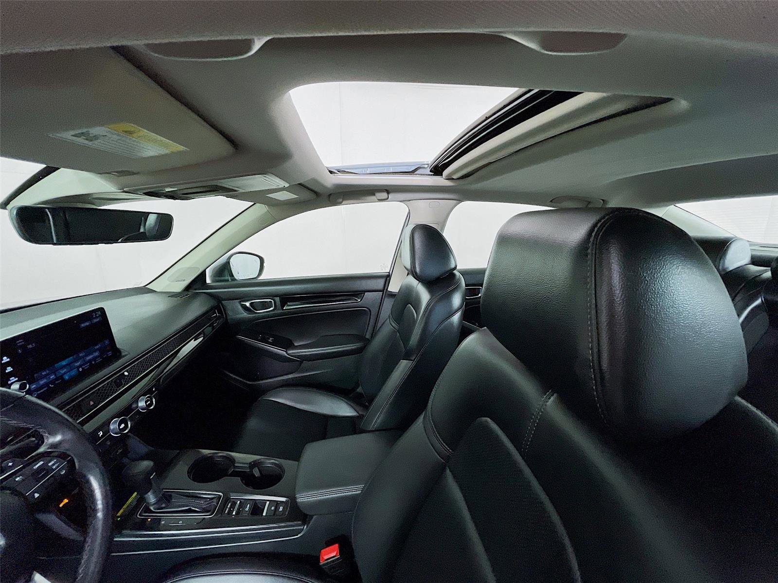 Used 2024 Honda Civic Touring image 13