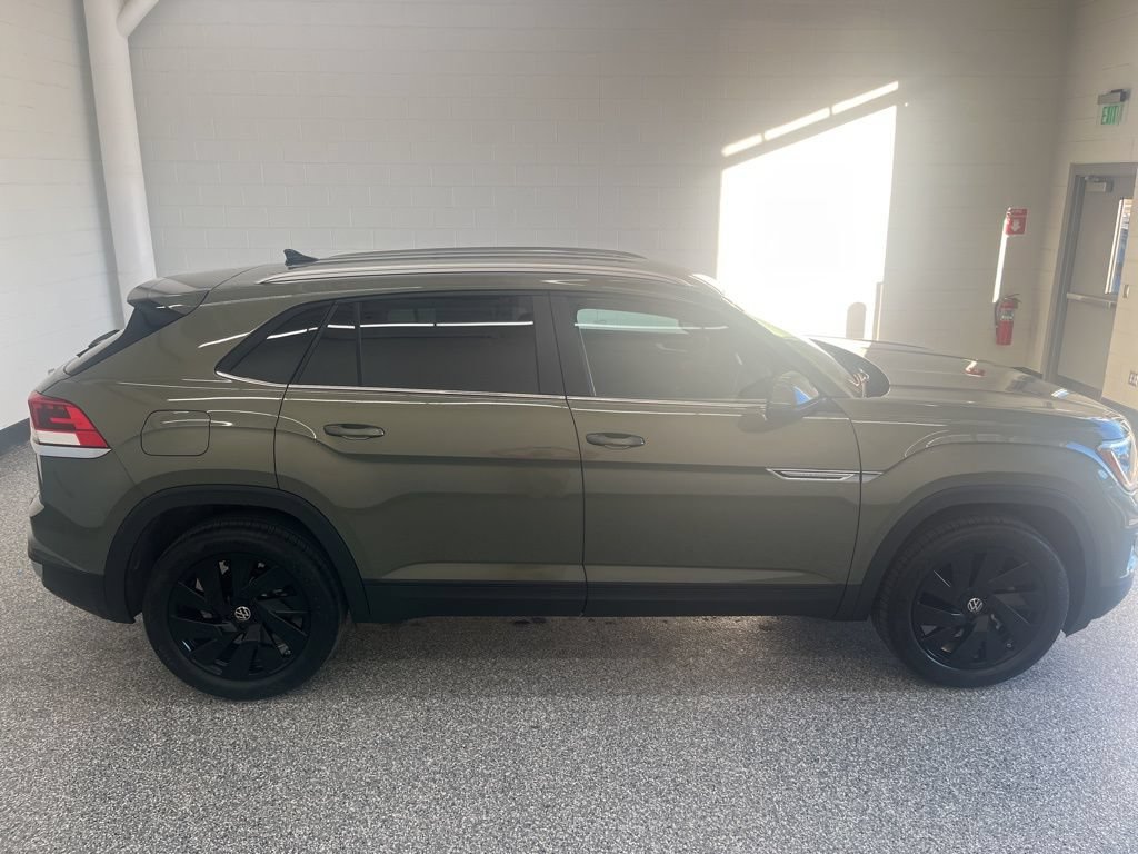New 2026 Volkswagen Atlas Cross Sport SE AWD/4WD image 9