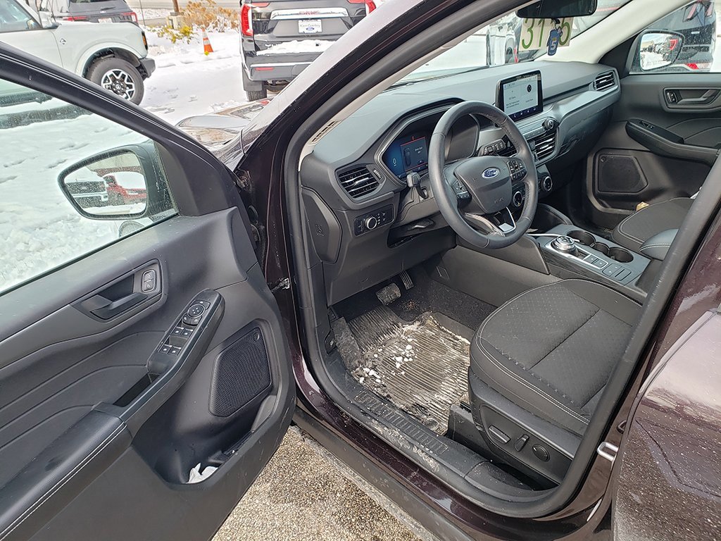 Used 2023 Ford Escape Active image 6