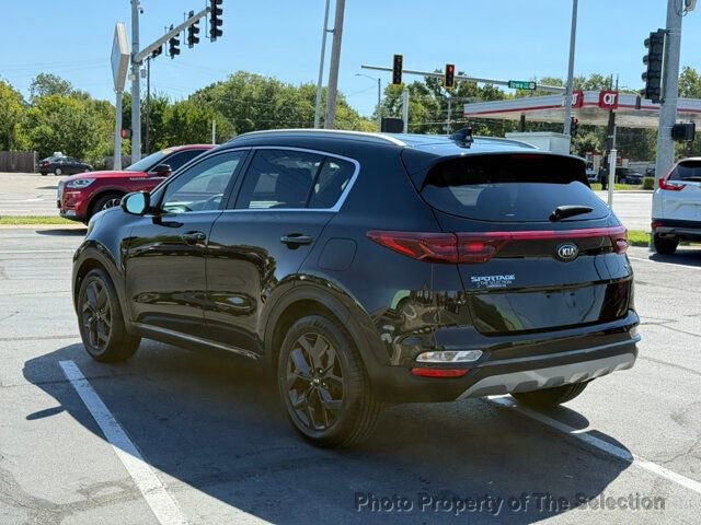 Used 2020 Kia Sportage S image 13
