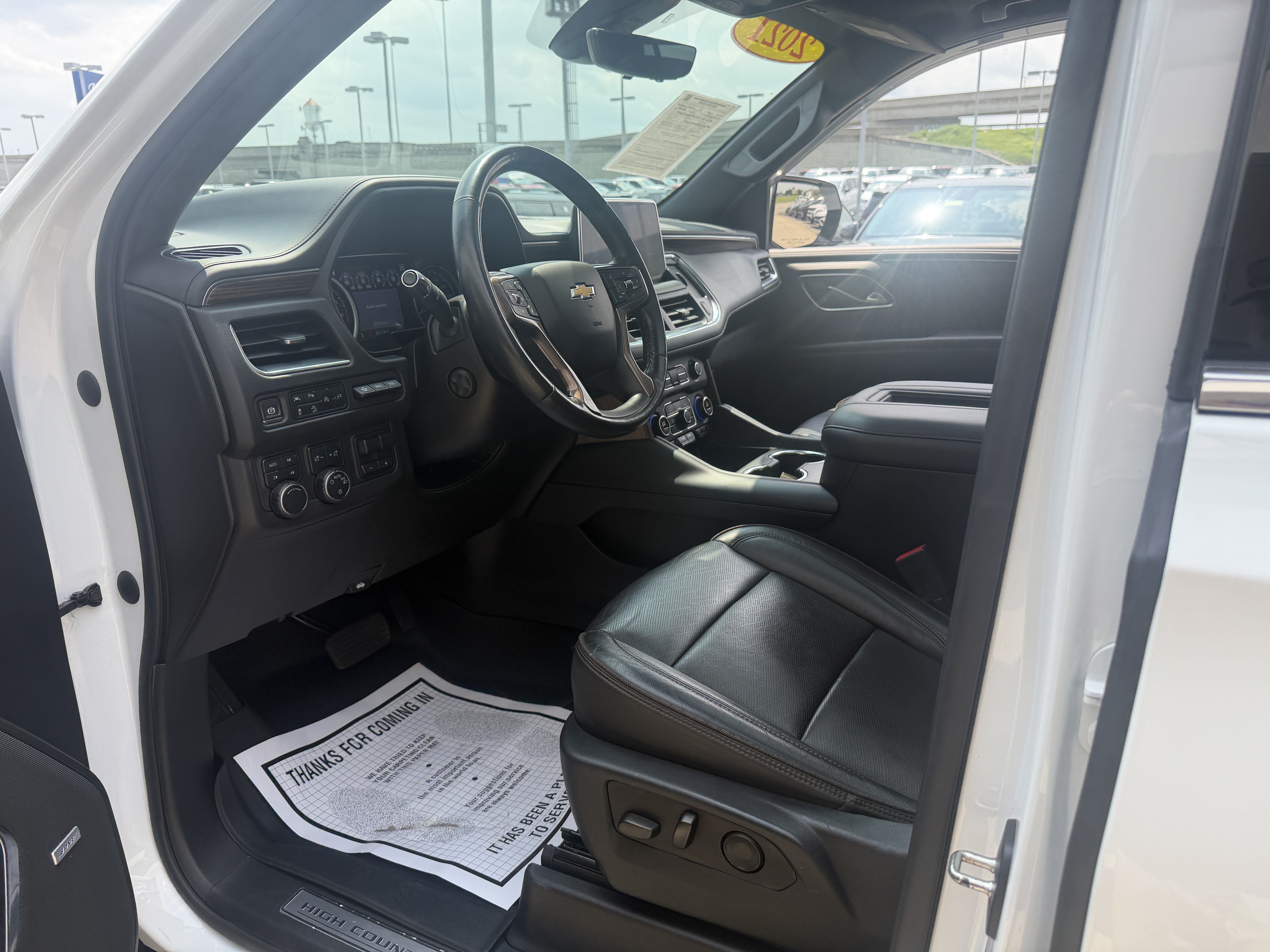 Used 2021 Chevrolet Tahoe High Country w/ Premium Package AWD/4WD image 37