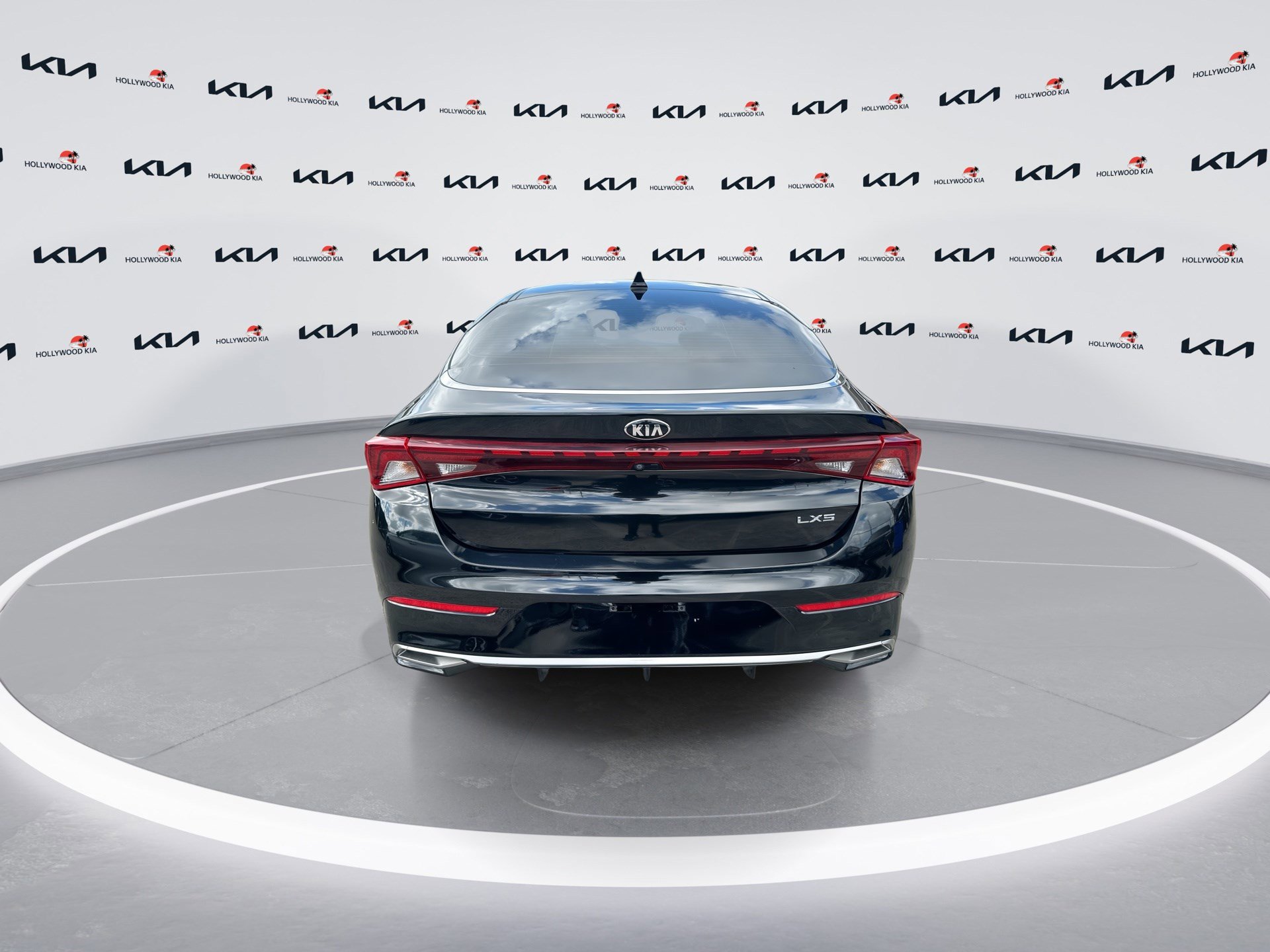 Used 2021 Kia K5 LXS image 7