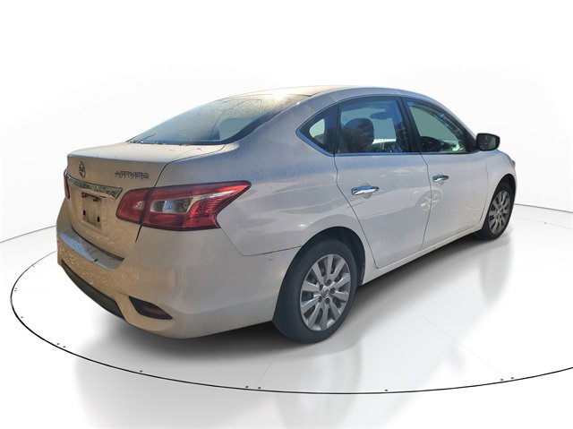 Used 2018 Nissan Sentra S image 5