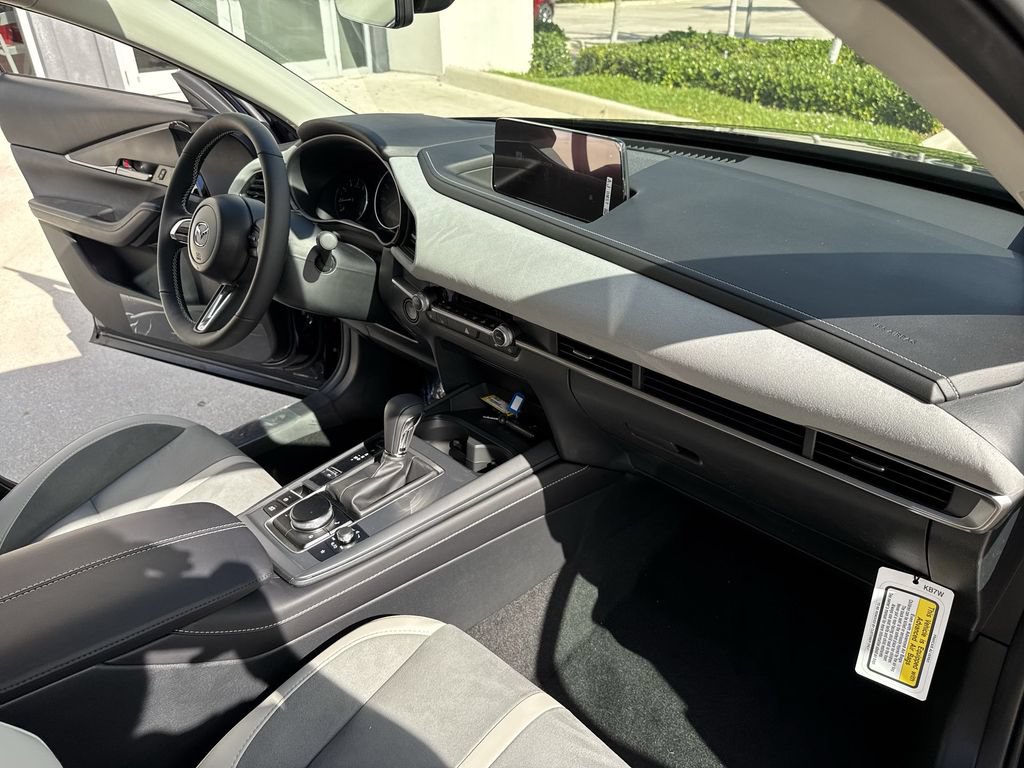 New 2026 MAZDA CX-30 2.5 Turbo AWD/4WD image 32
