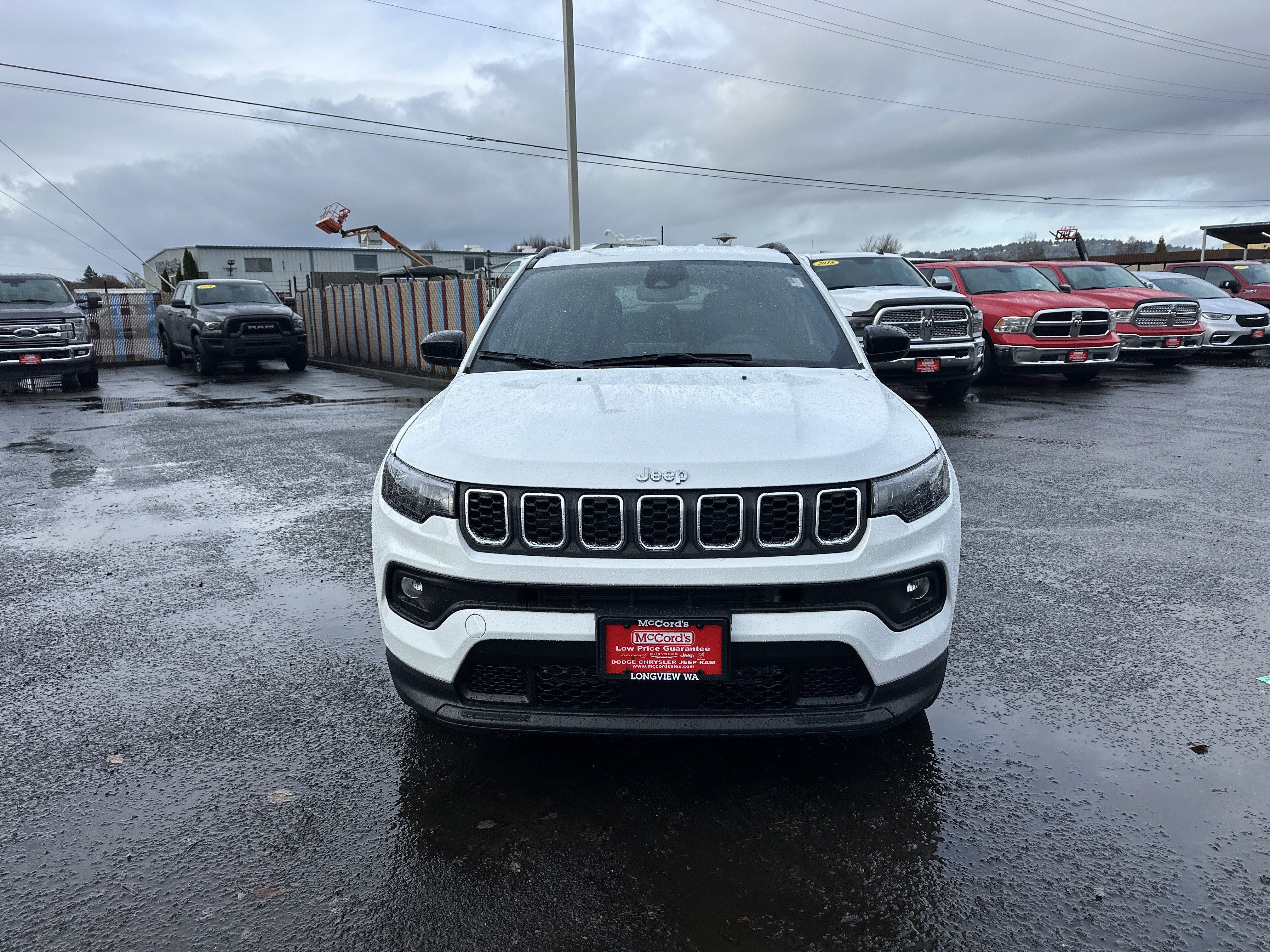 New 2026 Jeep Compass Latitude image 8