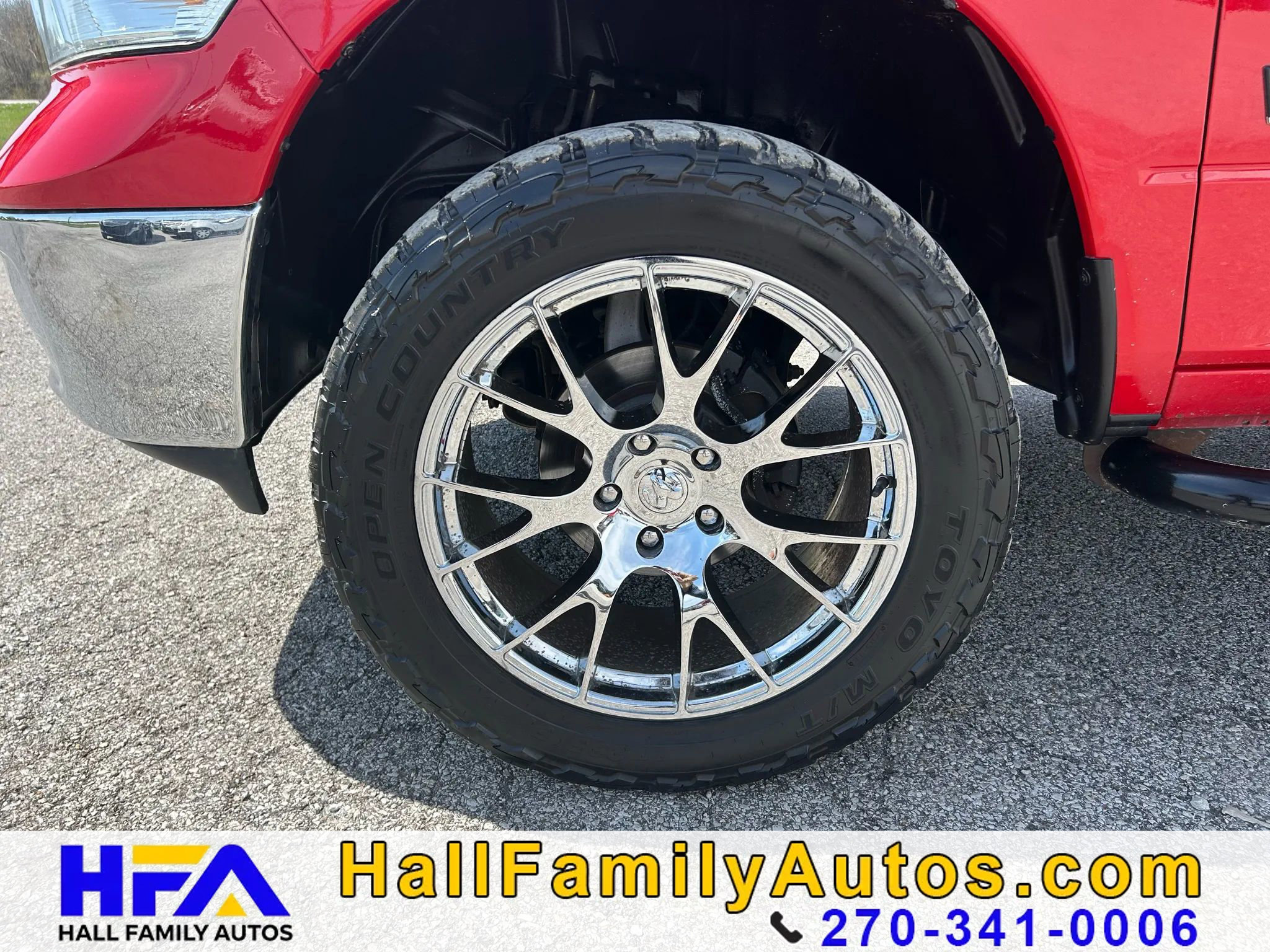 Used 2019 RAM 1500 Classic SLT image 9