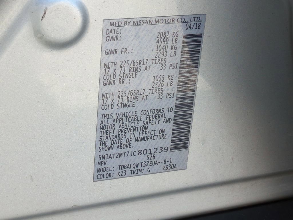 Used 2018 Nissan Rogue SV image 26