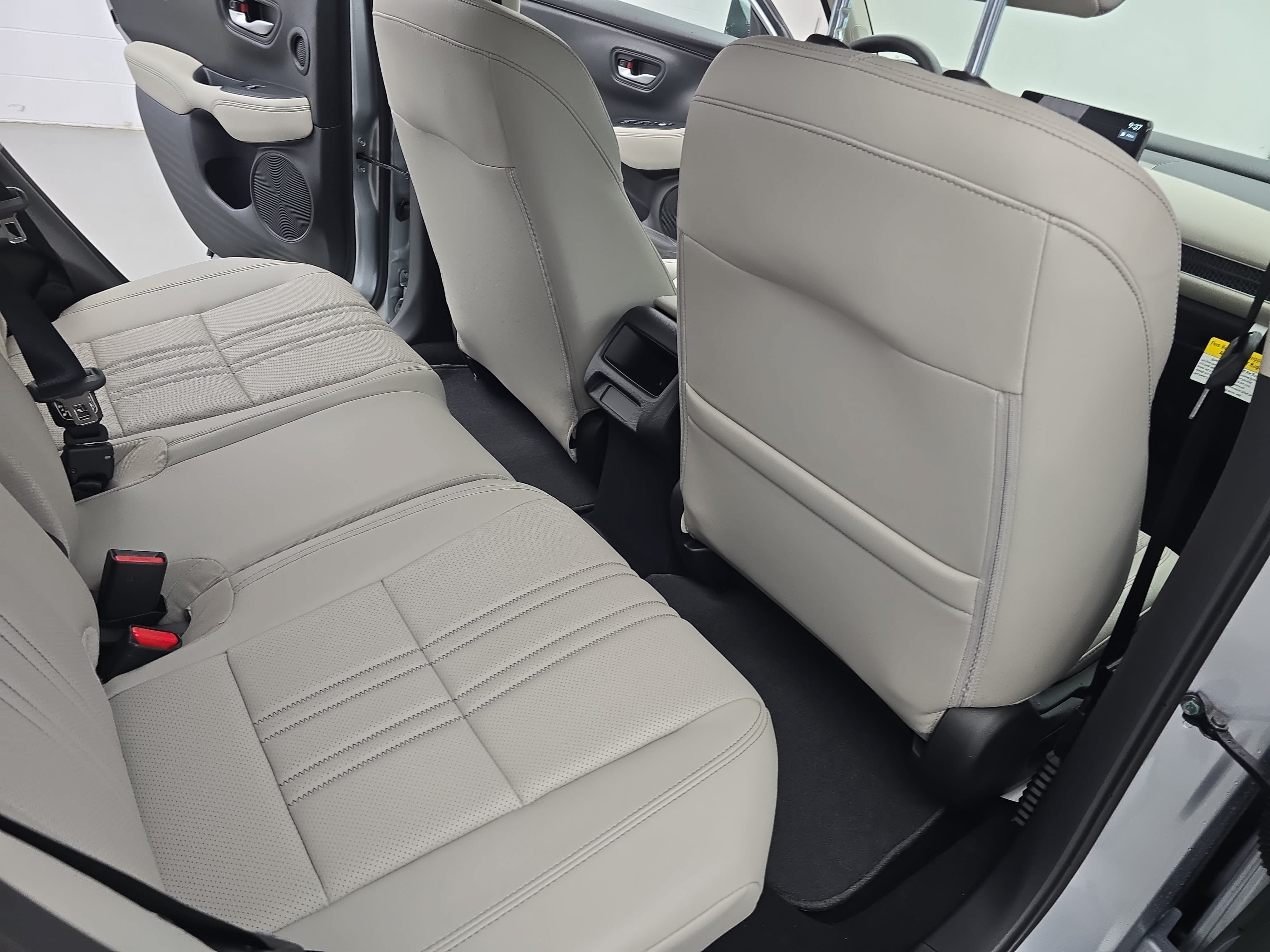 New 2027 Honda HR-V EX-L image 11