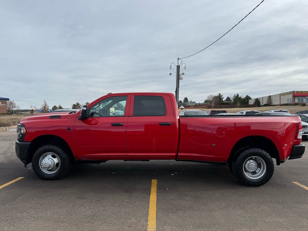 Used 2024 RAM 3500 Tradesman image 7