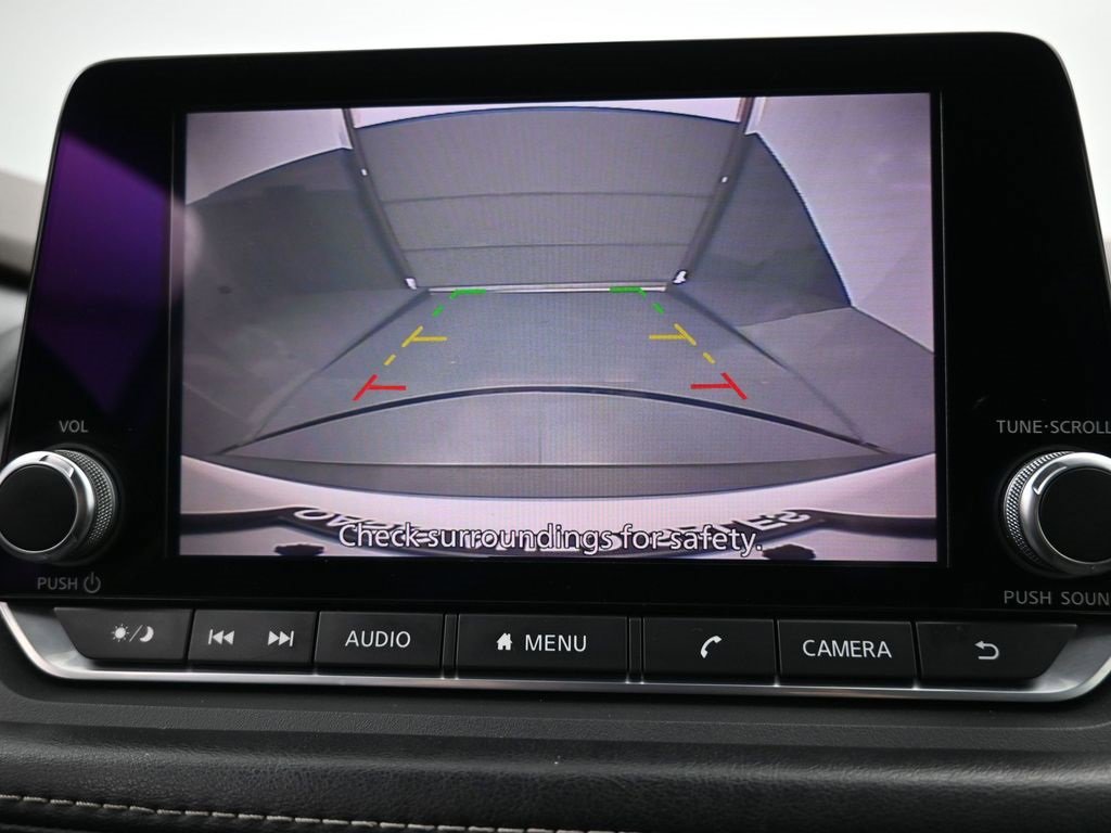 Used 2021 Nissan Rogue S image 16