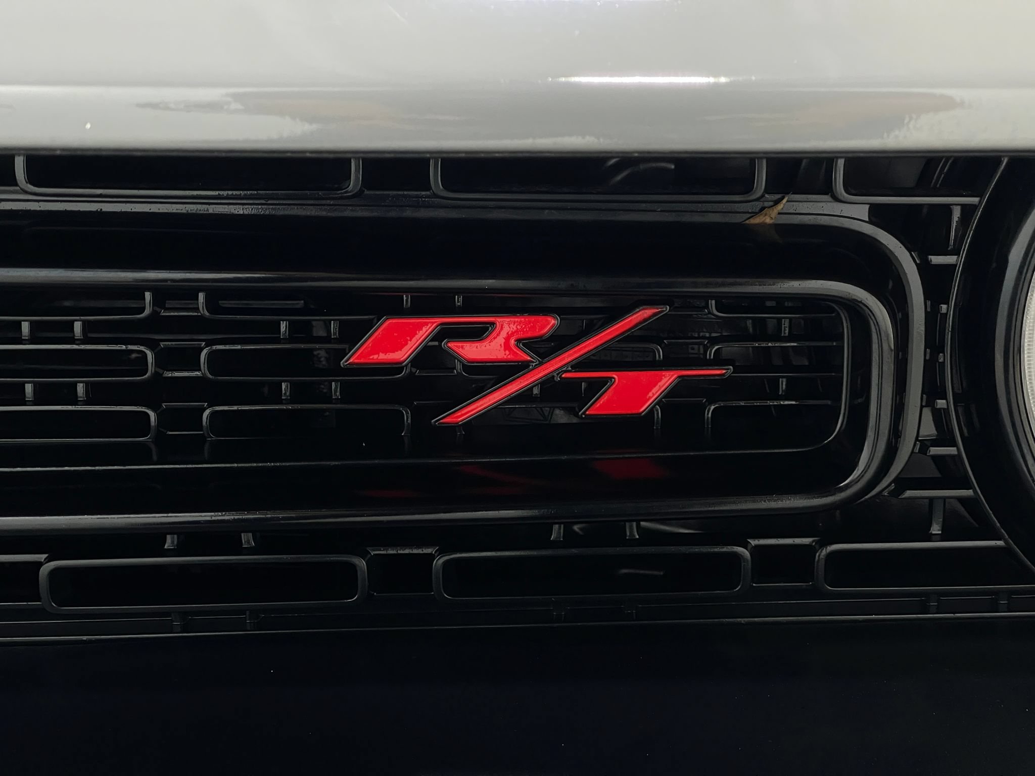 Used 2018 Dodge Challenger R/T RWD image 36