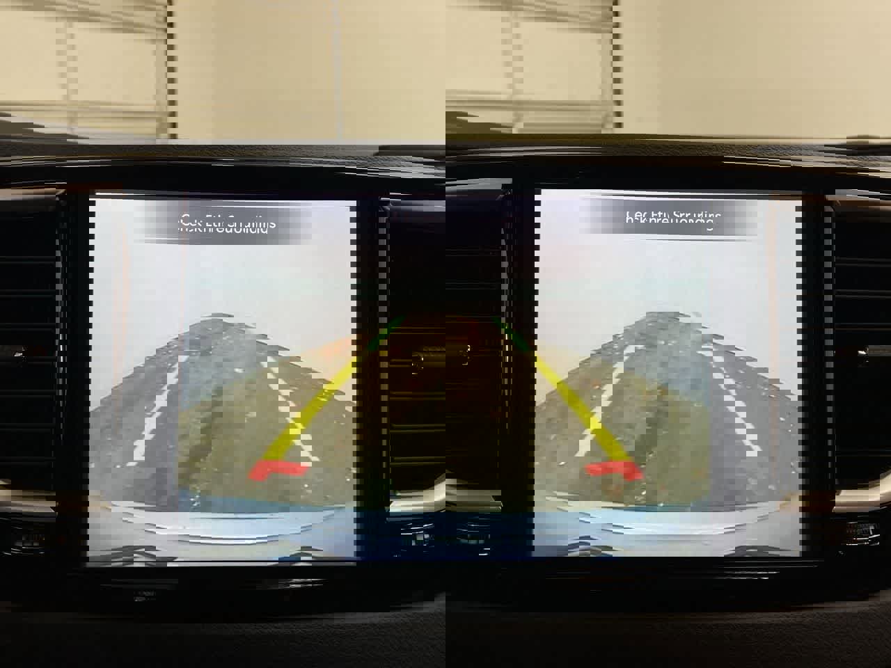 Used 2024 Chrysler Pacifica Touring-L image 24