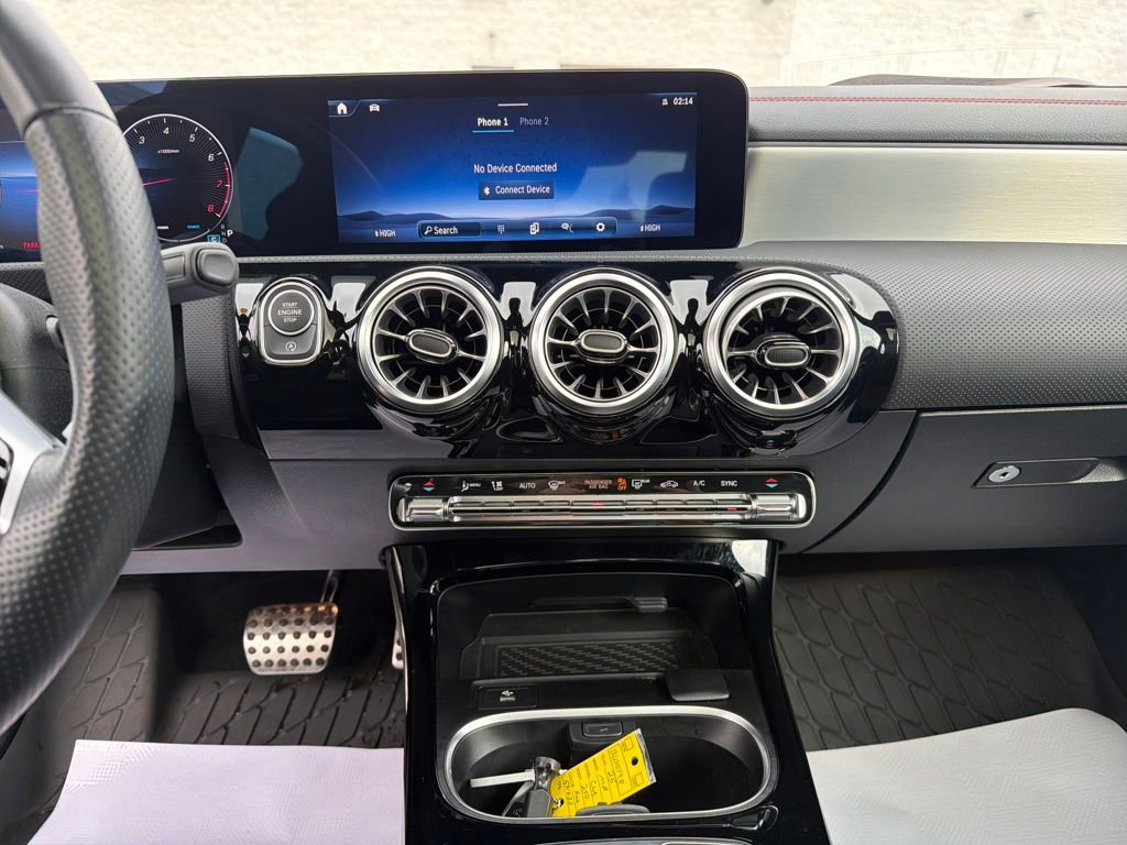 Certified 2025 Mercedes-Benz CLA 250 4MATIC image 17