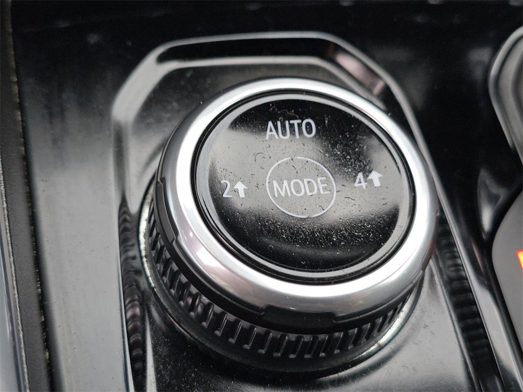 Used 2023 GMC Canyon Elevation image 5