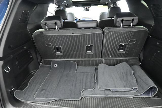 Used 2025 Chevrolet Traverse High Country w/ LPO, Floor Liner Package FWD image 28