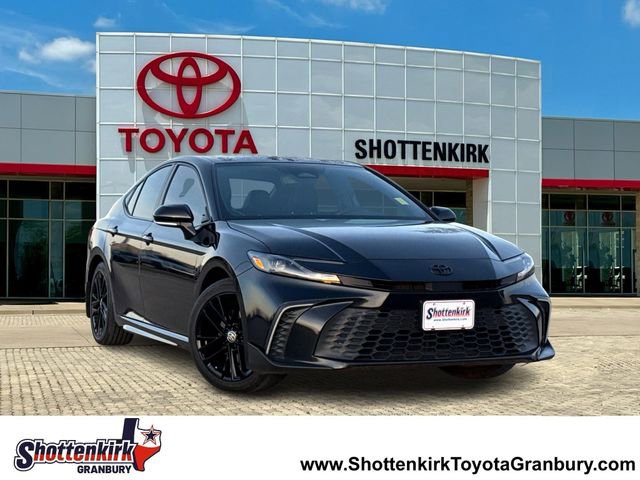 Used 2025 Toyota Camry SE