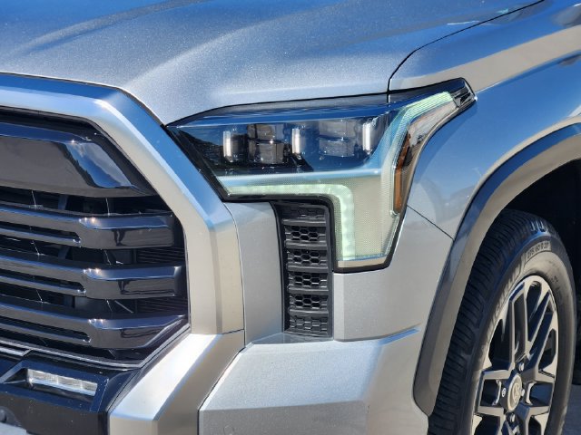 Used 2022 Toyota Tundra Limited RWD image 9