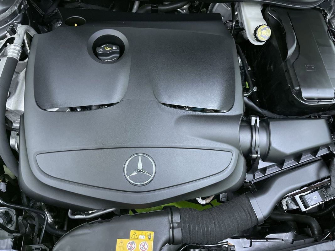 Used 2018 Mercedes-Benz CLA 250 4MATIC image 30