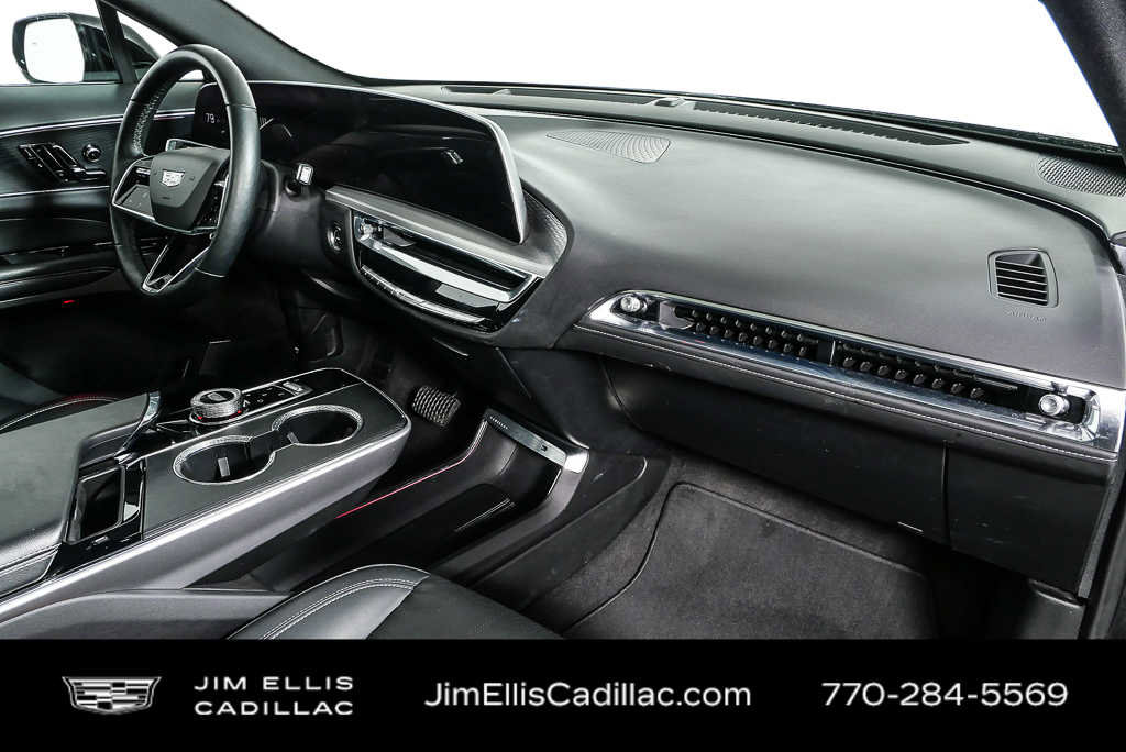 Used 2024 Cadillac Lyriq Sport AWD/4WD image 24