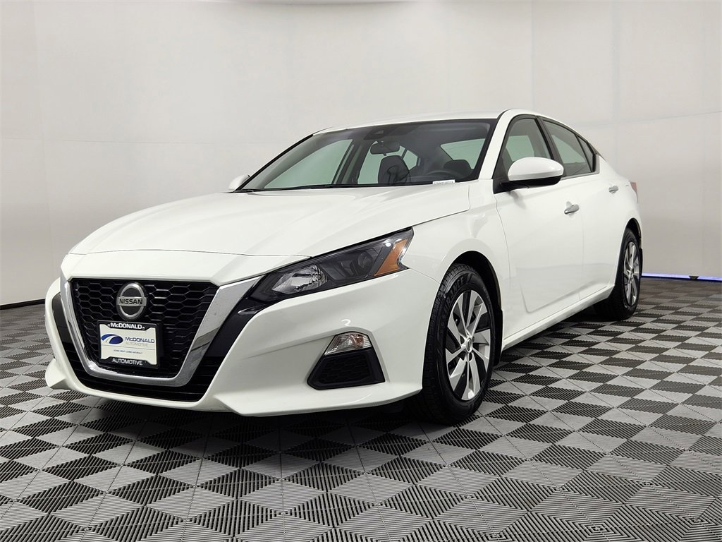 Used 2022 Nissan Altima 2.5 S image 1