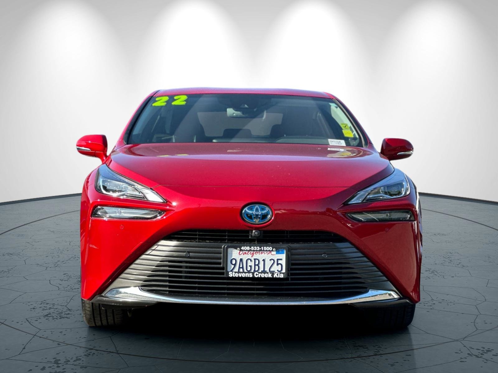 Used 2022 Toyota Mirai XLE image 9