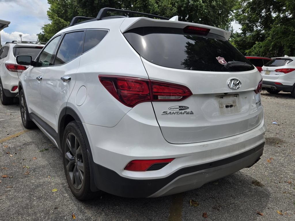 Used 2018 Hyundai Santa Fe Sport w/ 2.0T Ultimate Tech Package 05 FWD image 3