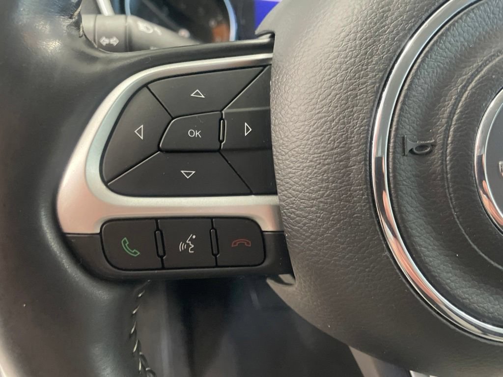 Used 2020 Jeep Compass Latitude w/ Cold Weather Group AWD/4WD image 29