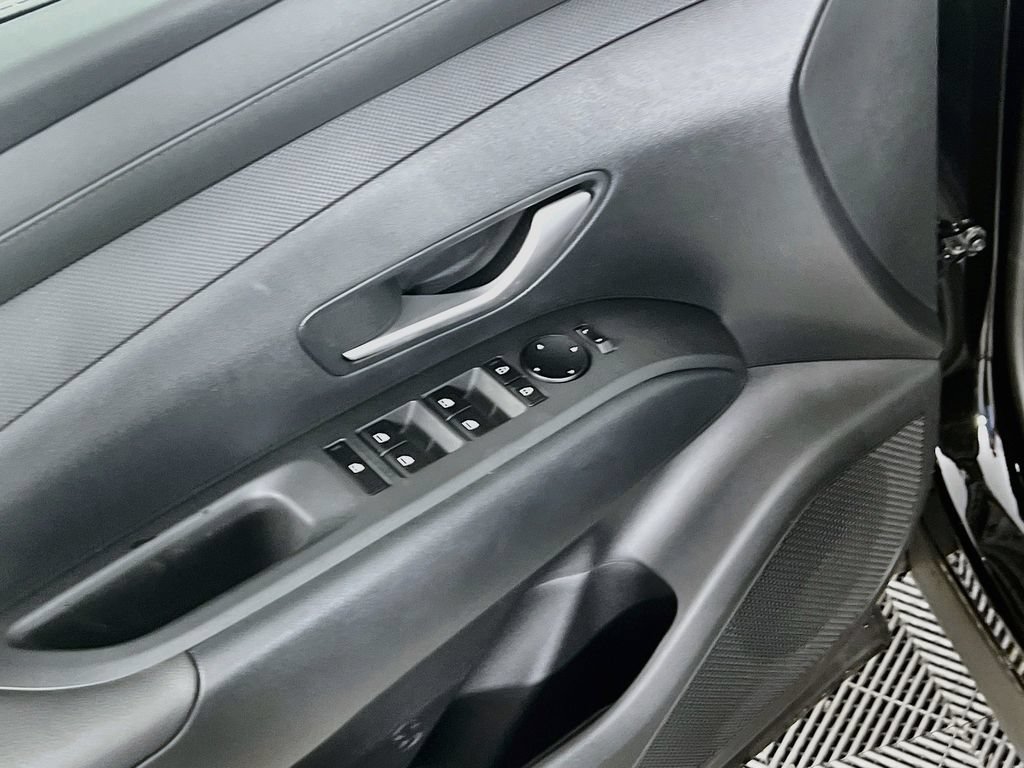 New 2026 Hyundai Tucson Blue SE AWD/4WD image 15