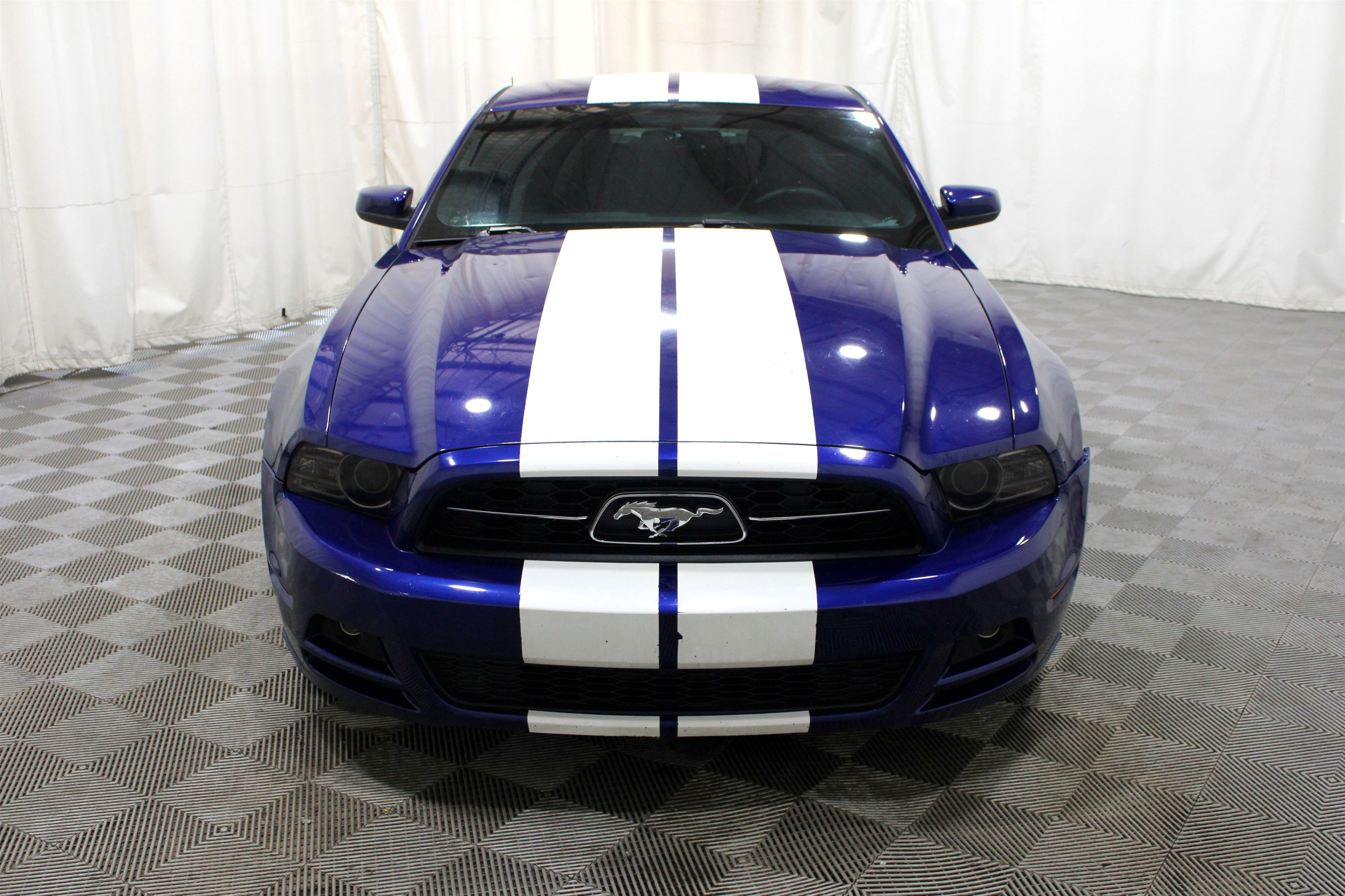 Used 2014 Ford Mustang Premium w/ Electronics Package image 34