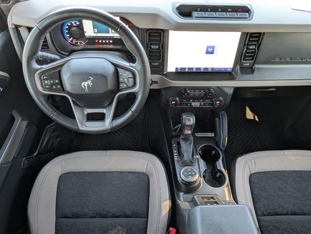 Used 2023 Ford Bronco Wildtrak image 6