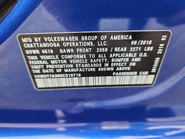 Used 2017 Volkswagen Passat 1.8T R-Line w/ R-Line Lighting Package image 17
