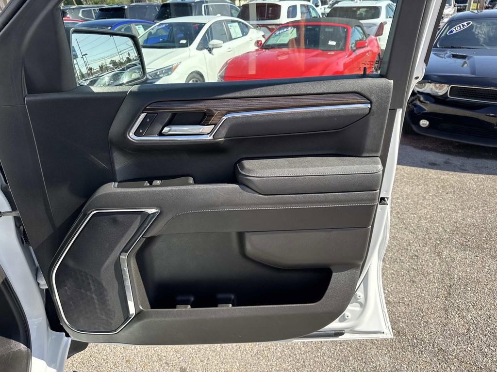 Certified 2025 Chevrolet Silverado 1500 LT Trail Boss w/ Protection Package AWD/4WD image 14