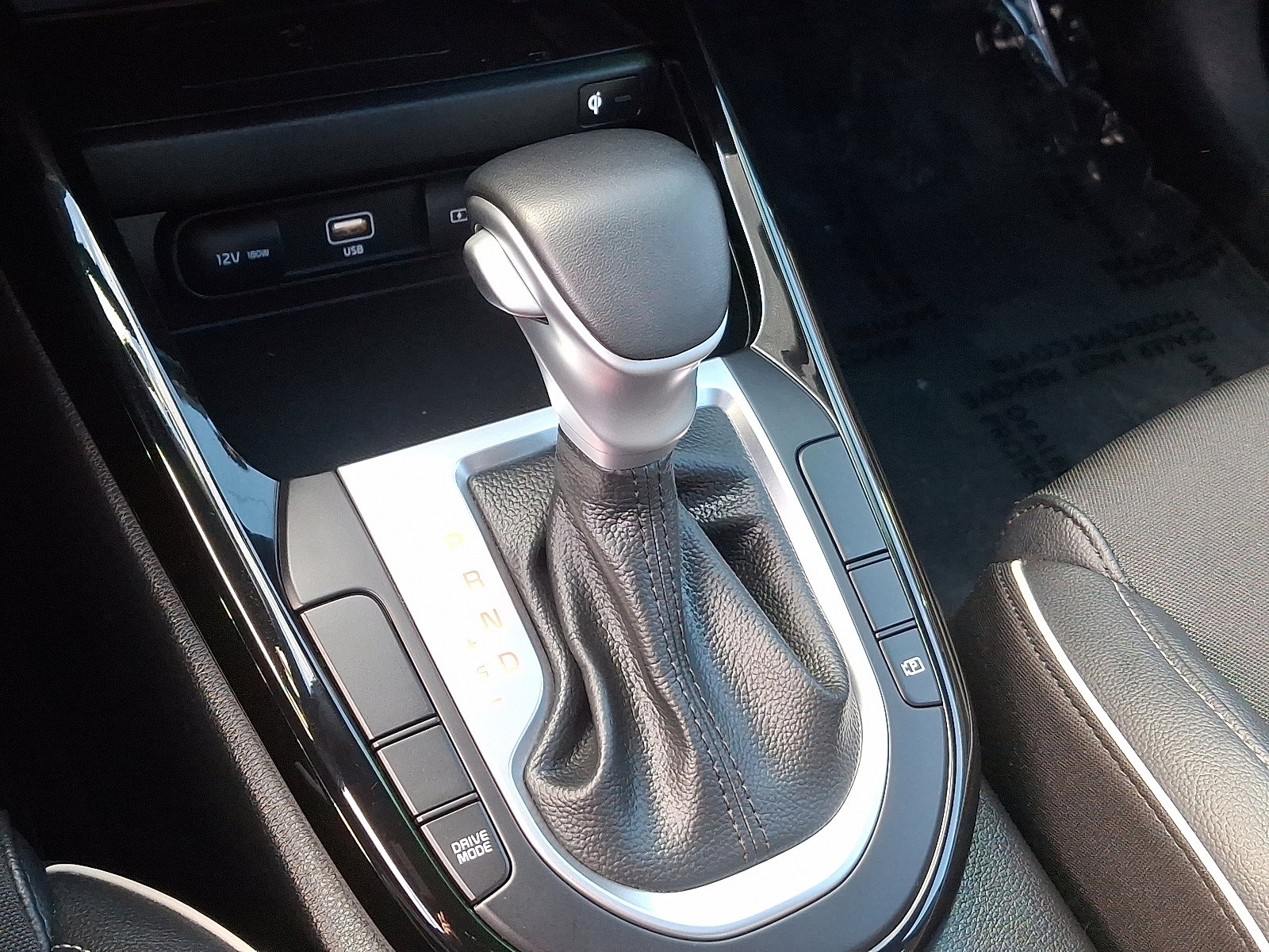 Used 2024 Kia Forte GT-Line w/ GT-Line Premium Package image 15