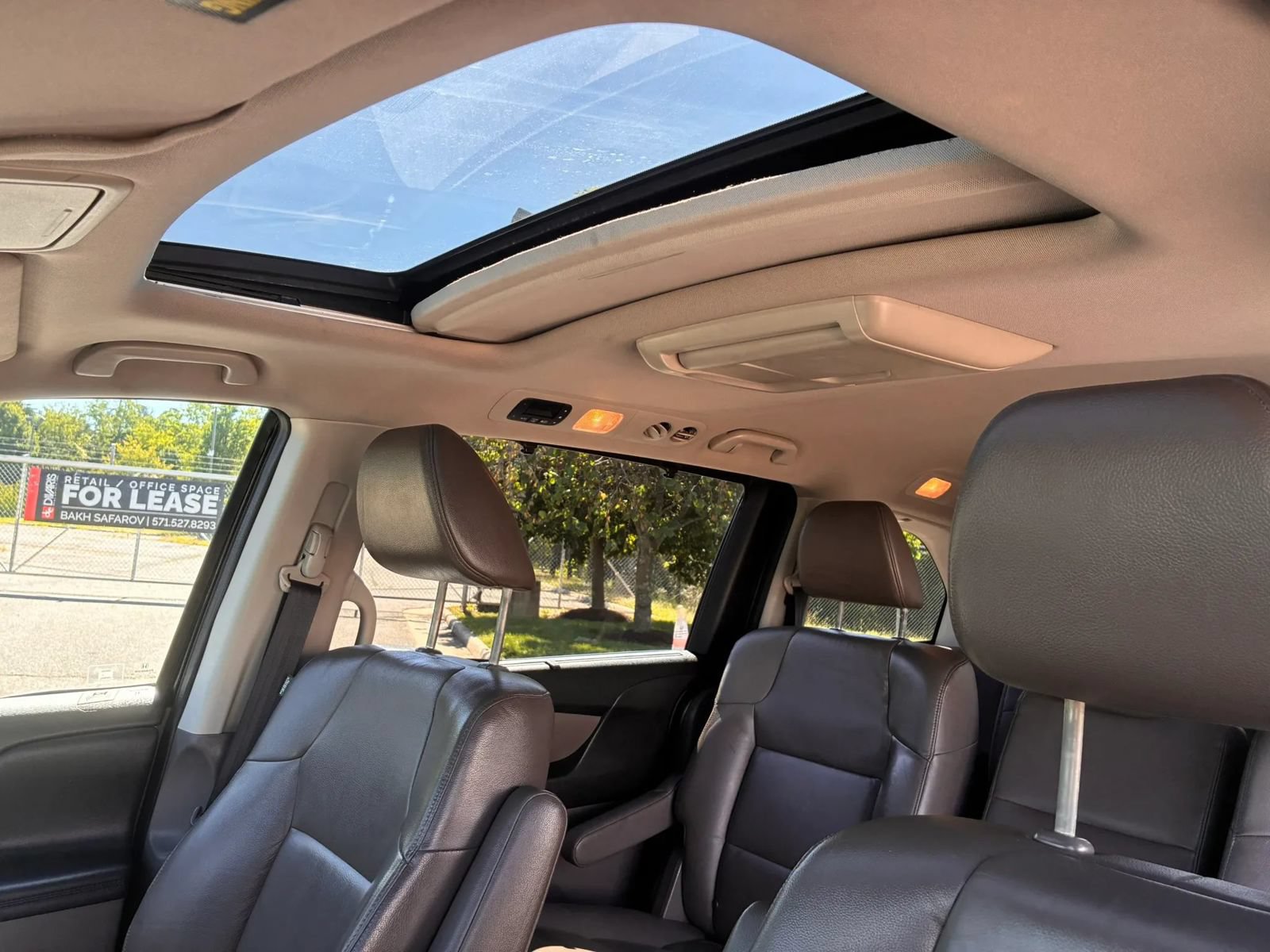 Used 2012 Honda Odyssey EX-L image 28