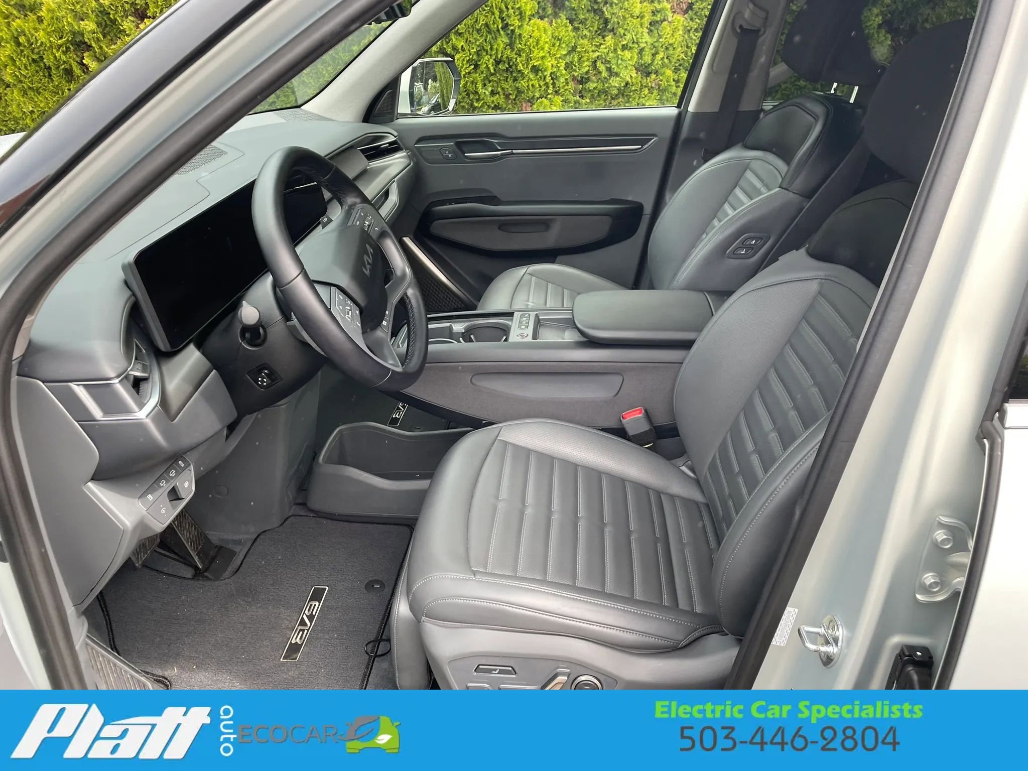 Used 2024 Kia EV9 Land image 23