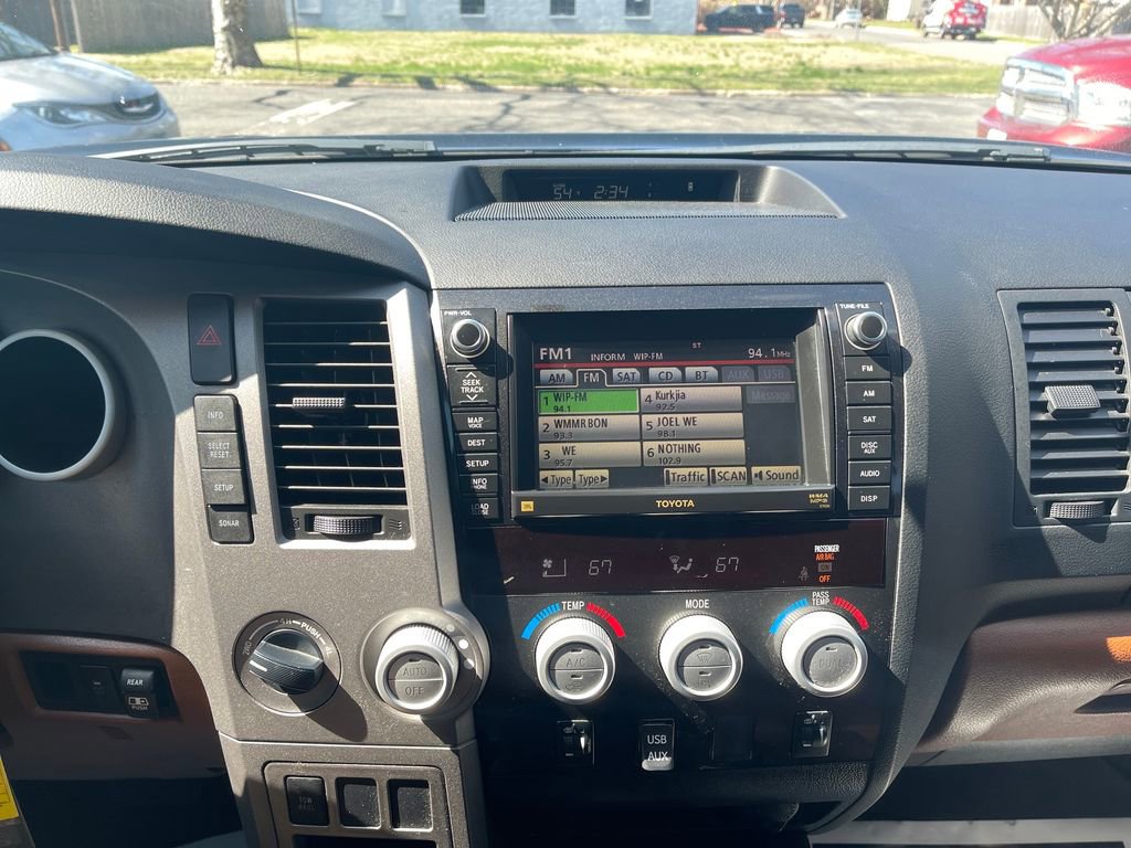 Used 2012 Toyota Tundra Limited w/ TRD Off-Road Pkg image 24