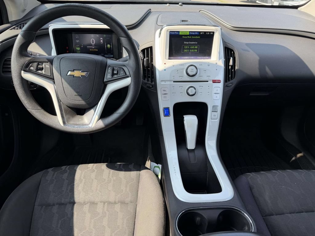Used 2013 Chevrolet Volt FWD image 11