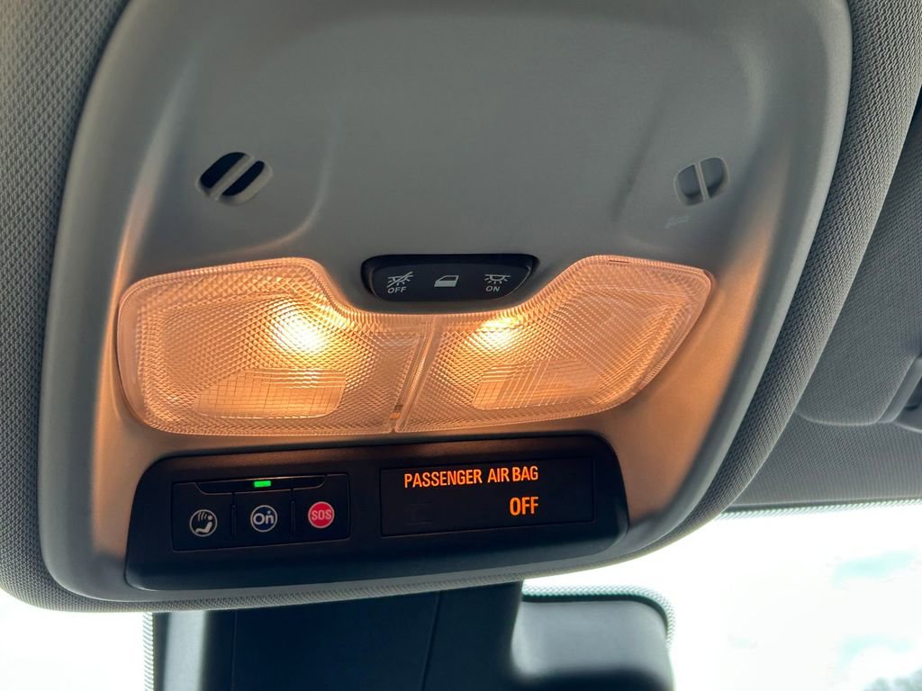 Used 2025 Buick Encore GX Preferred FWD image 17