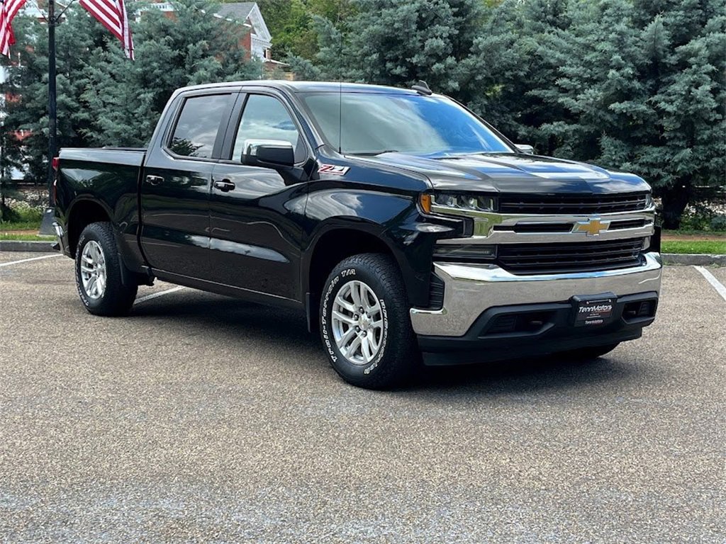 Used 2019 Chevrolet Silverado 1500 LT w/ All-Star Edition image 2