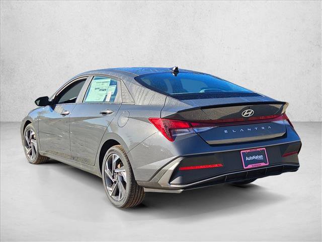 New 2025 Hyundai Elantra Sport image 9