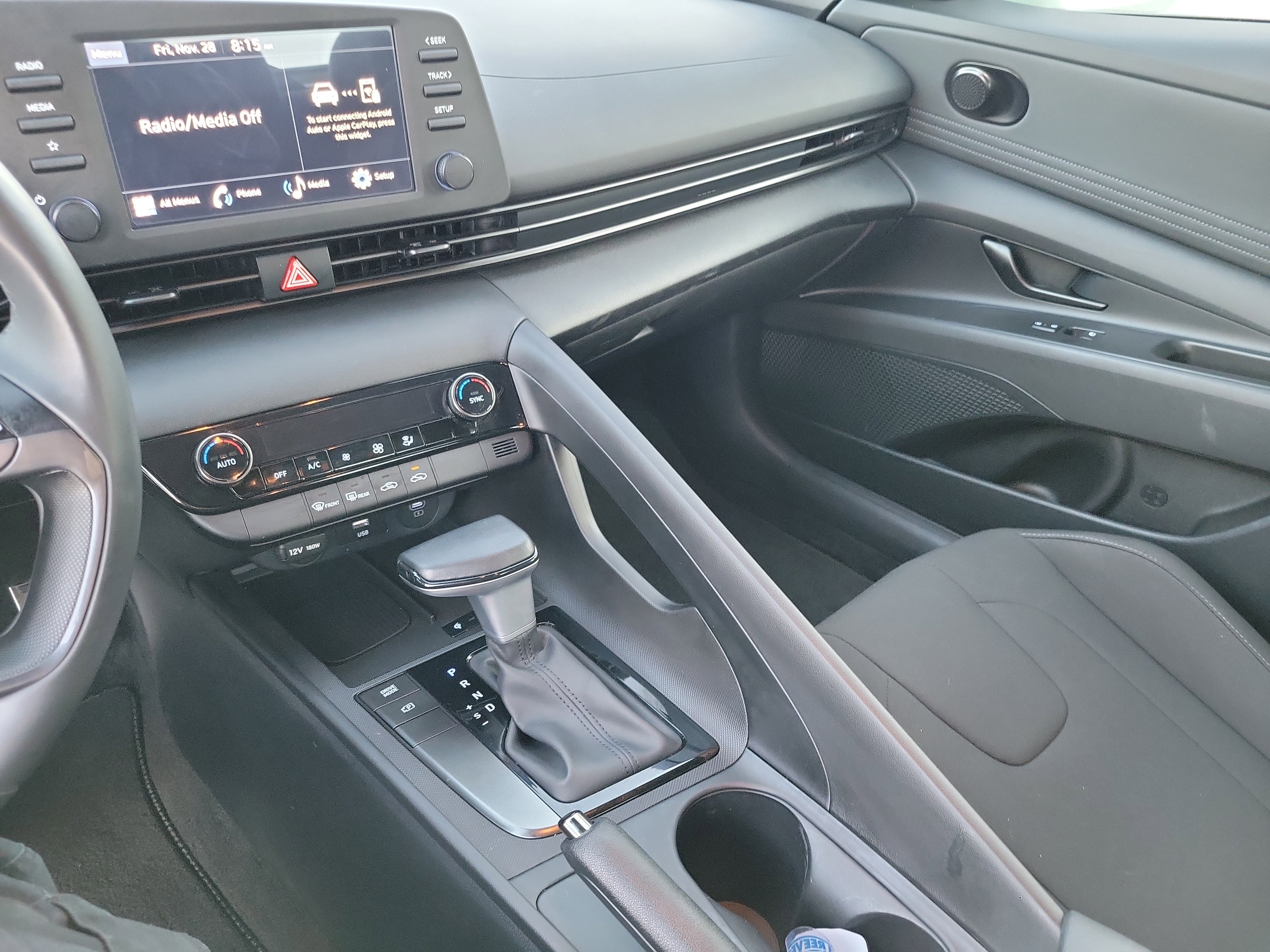 Certified 2025 Hyundai Elantra Sport w/ Cargo Package image 14