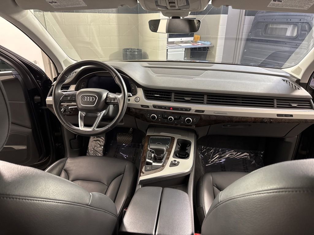 Used 2018 Audi Q7 2.0T Premium Plus w/ Premium Plus Package AWD/4WD image 26