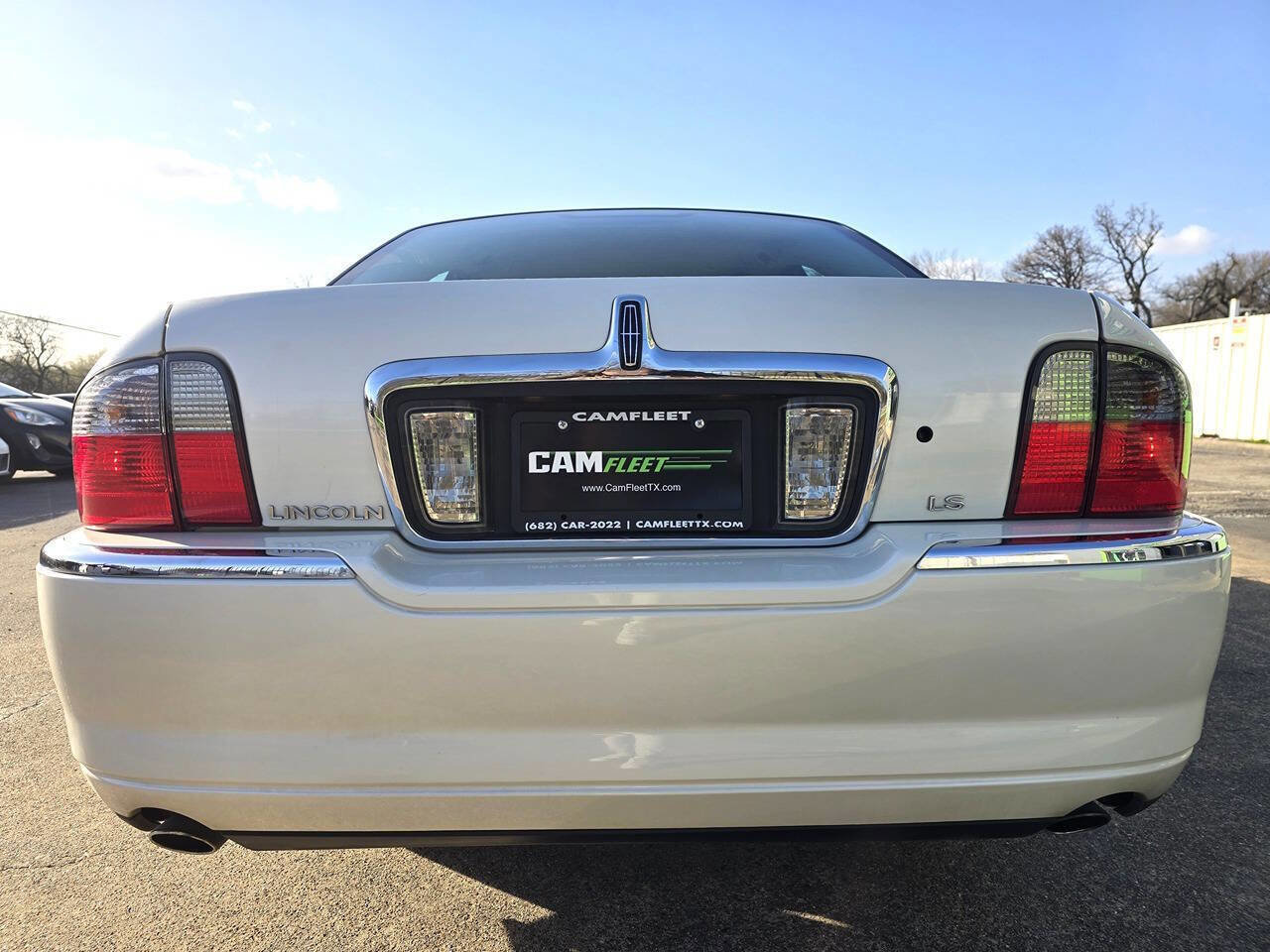 Used 2004 Lincoln LS image 11