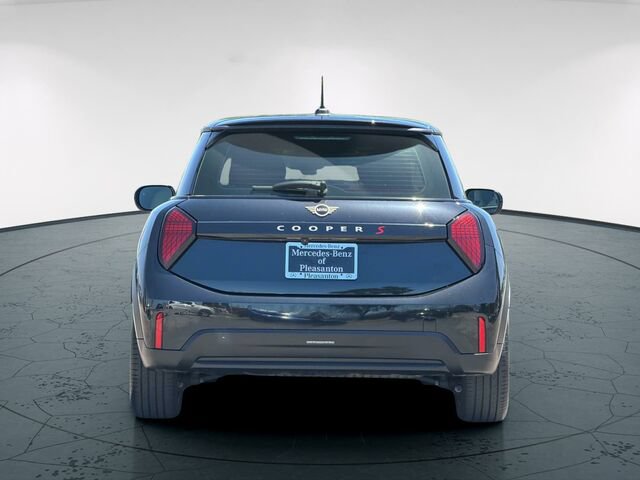 Used 2025 MINI Cooper S FWD image 6
