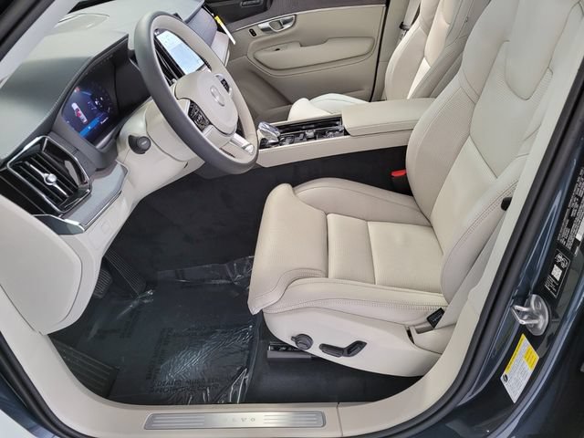 New 2026 Volvo XC90 B6 Ultra w/ Protection Package AWD/4WD image 11