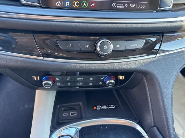 Used 2022 Buick Enclave Premium image 12
