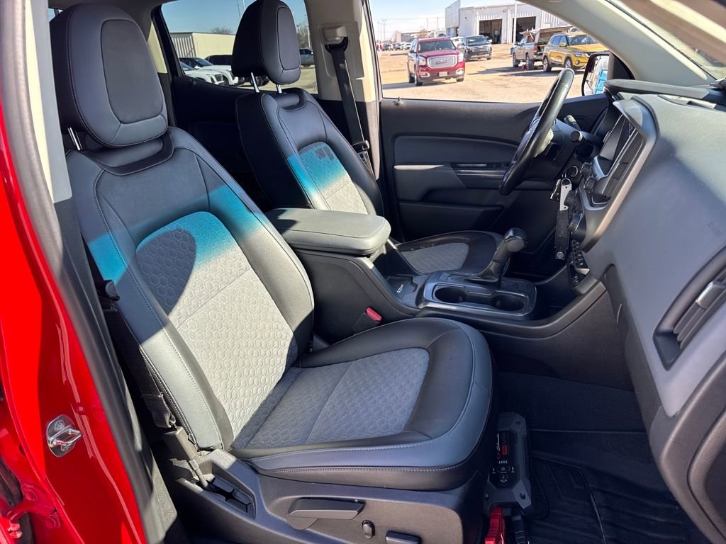 Used 2019 Chevrolet Colorado Z71 image 12