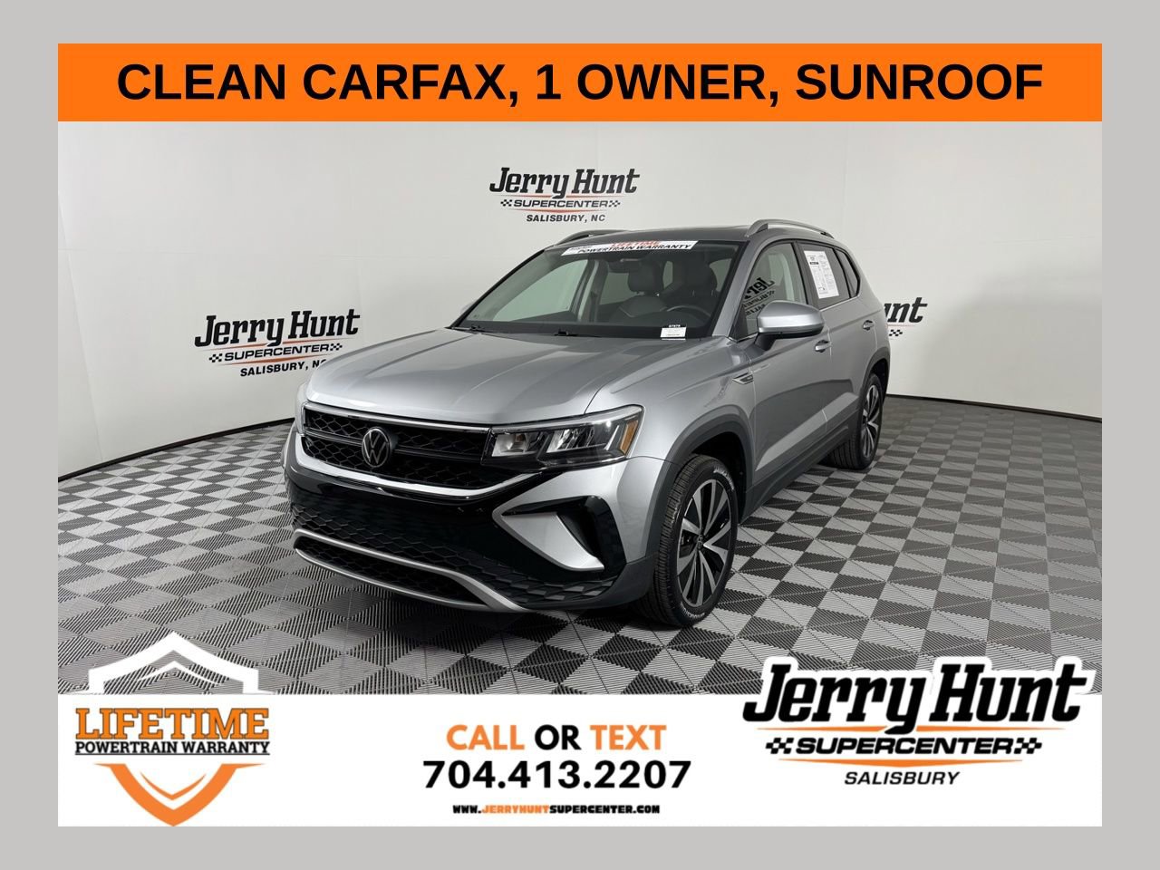 Used 2024 Volkswagen Taos SE image 1