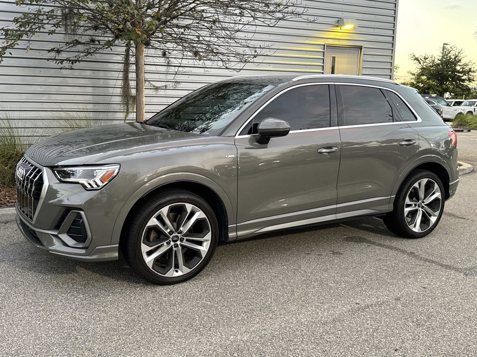 Used 2020 Audi Q3 2.0T Premium Plus w/ Premium Plus Package