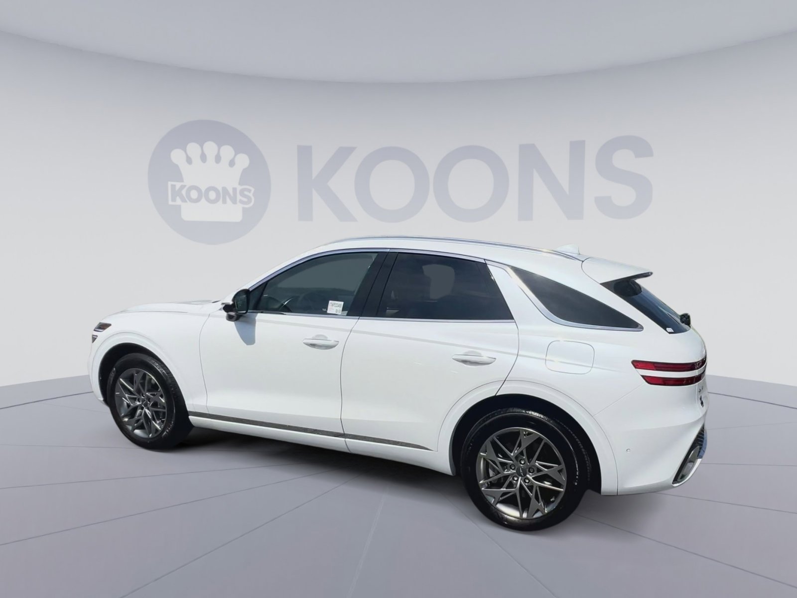 Used 2023 Genesis GV70 2.5T w/ Advanced Package image 8